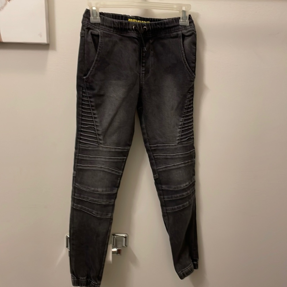 Crash joggers in EUC